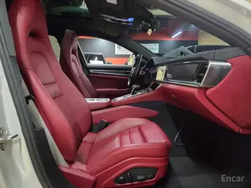 2025 Porsche Panamera с пробегом 3 800 км
