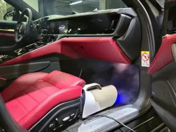 2024 Porsche Panamera с пробегом 4 700 км