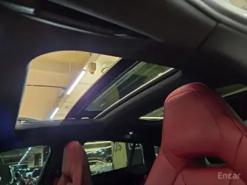 2025 Porsche Panamera с пробегом 3 800 км