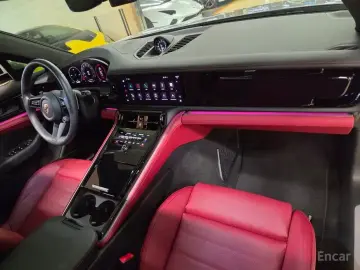 2025 Porsche Panamera с пробегом 3 800 км
