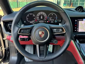 2024 Porsche Panamera с пробегом 4 700 км