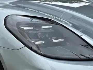 2024 Porsche Panamera с пробегом 2 200 км