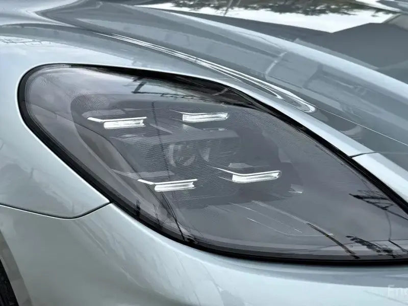 2024 Porsche Panamera с пробегом 2 200 км
