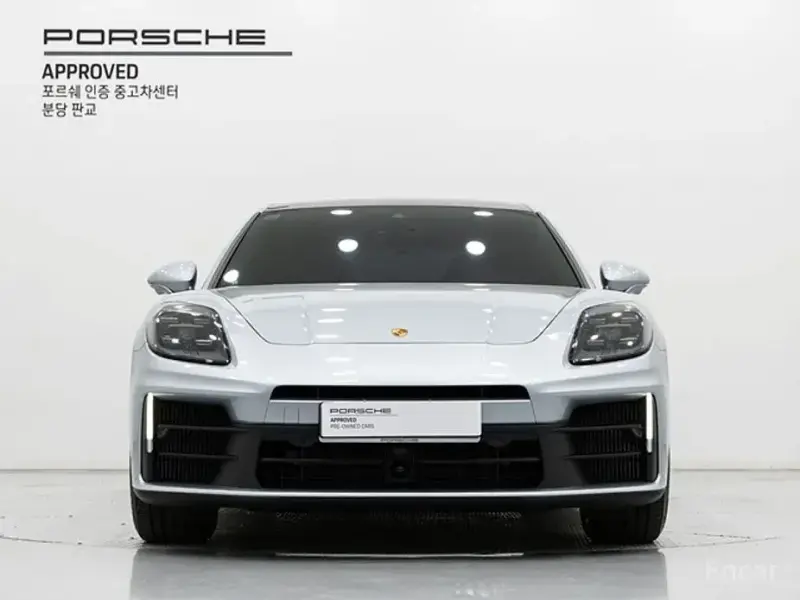 2025 Porsche Panamera с пробегом 2 910 км