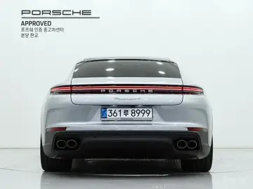 2025 Porsche Panamera с пробегом 2 910 км