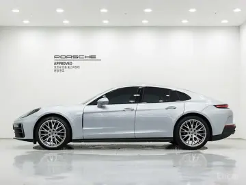 2025 Porsche Panamera с пробегом 2 910 км