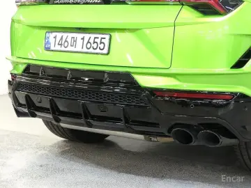 2024 Lamborghini Urus с пробегом 9 000 км