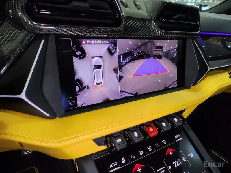 2025 Lamborghini Urus с пробегом 51 км