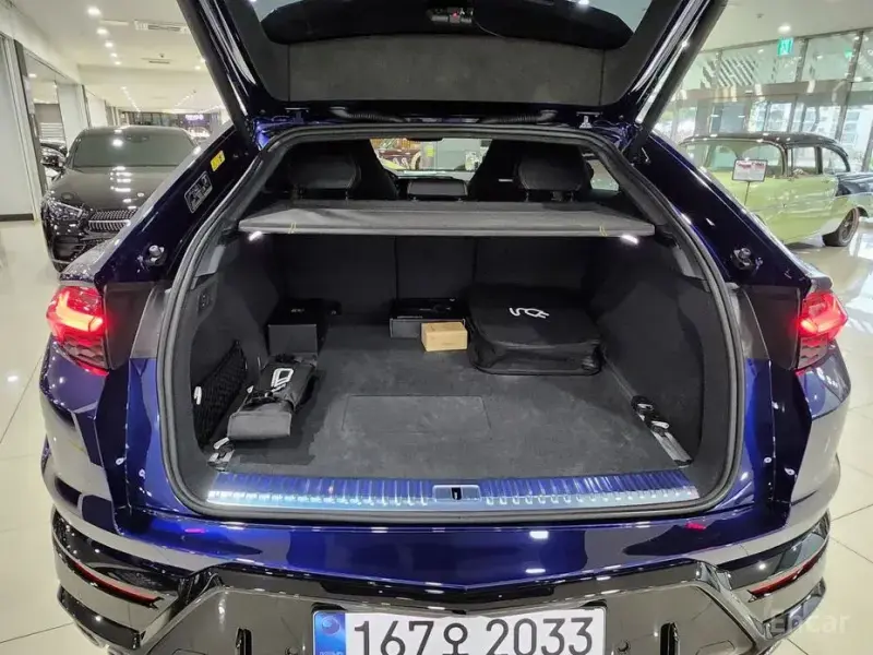 2025 Lamborghini Urus с пробегом 51 км