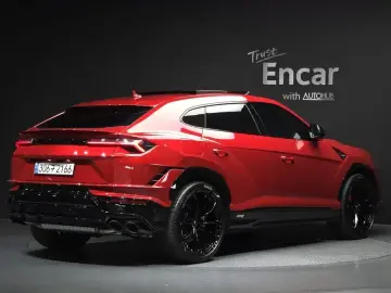 2024 Lamborghini Urus с пробегом 1 578 км