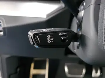 2023 Lamborghini Urus с пробегом 9 300 км