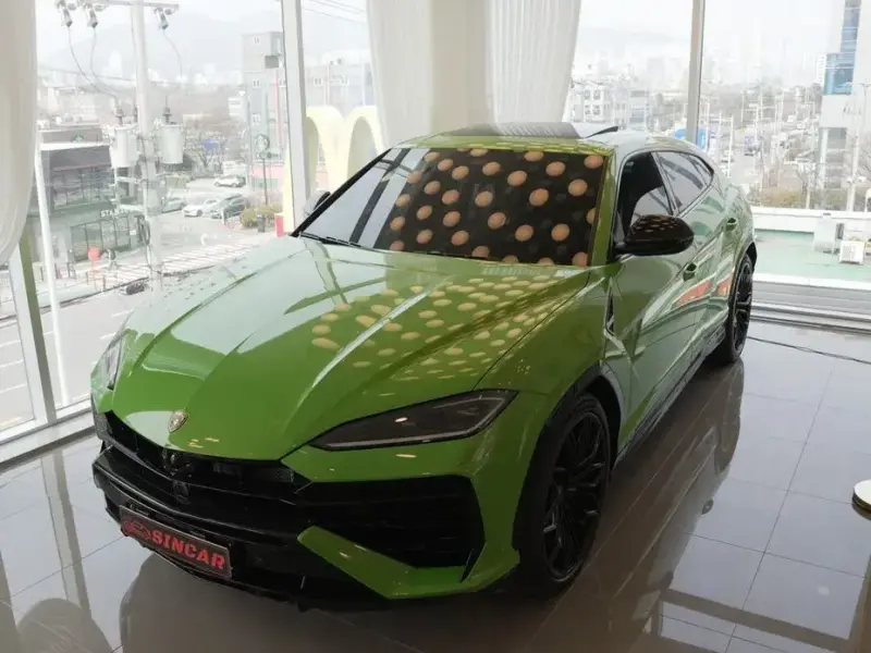 2026 Lamborghini Urus с пробегом 30 км