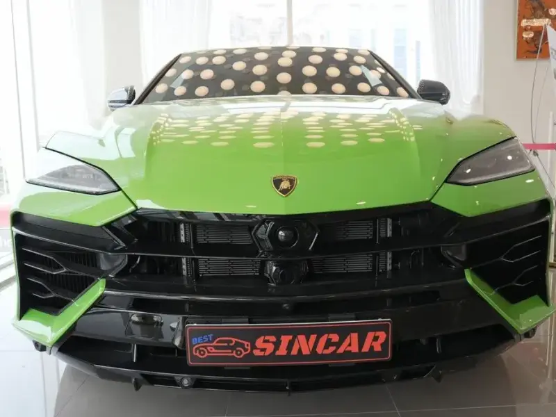 2026 Lamborghini Urus с пробегом 30 км