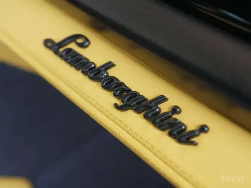 2026 Lamborghini Urus с пробегом 30 км