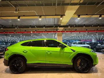 2026 Lamborghini Urus с пробегом 30 км