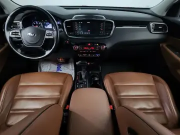 2019 Kia Sorento с пробегом 72 662 км