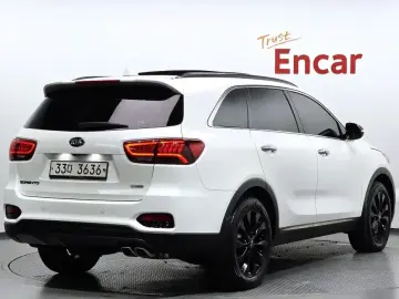 2017 Kia Sorento с пробегом 130 318 км