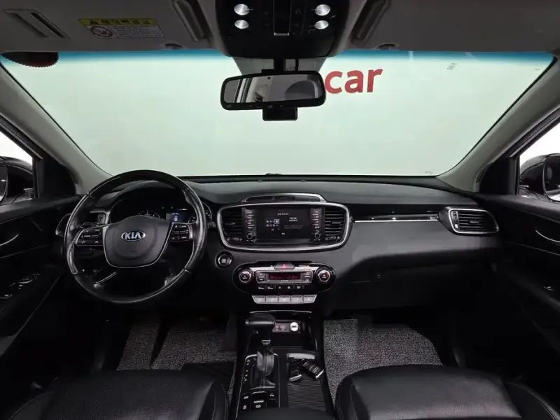 2017 Kia Sorento с пробегом 130 318 км