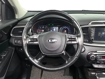 2017 Kia Sorento с пробегом 130 318 км