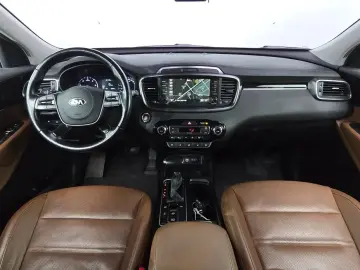 2018 Kia Sorento с пробегом 83 802 км