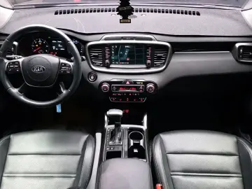 2018 Kia Sorento с пробегом 42 968 км