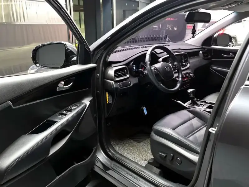 2018 Kia Sorento с пробегом 42 968 км