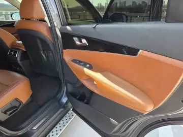 2019 Kia Sorento с пробегом 141 800 км