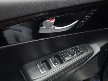 2017 Kia Sorento с пробегом 144 646 км