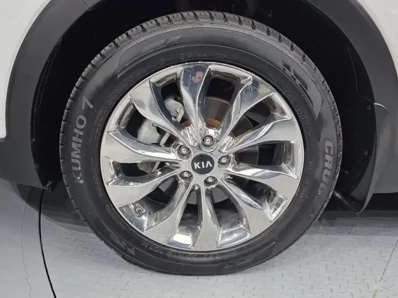 2017 Kia Sorento с пробегом 106 271 км