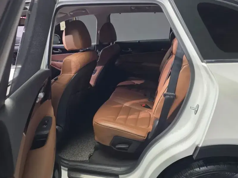 2017 Kia Sorento с пробегом 106 271 км