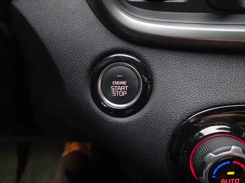 2017 Kia Sorento с пробегом 106 271 км