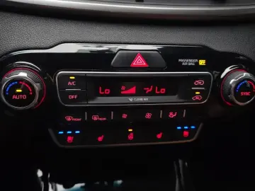 2017 Kia Sorento с пробегом 106 271 км
