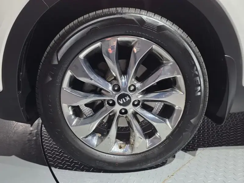 2017 Kia Sorento с пробегом 131 022 км