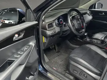 2019 Kia Sorento с пробегом 64 240 км