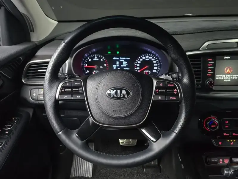 2019 Kia Sorento с пробегом 64 240 км