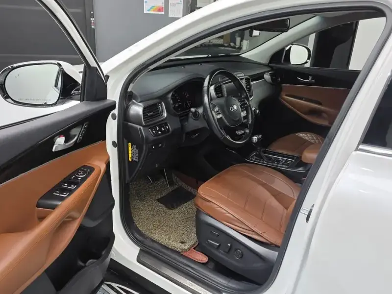 2017 Kia Sorento с пробегом 130 802 км