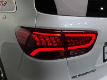2017 Kia Sorento с пробегом 130 802 км