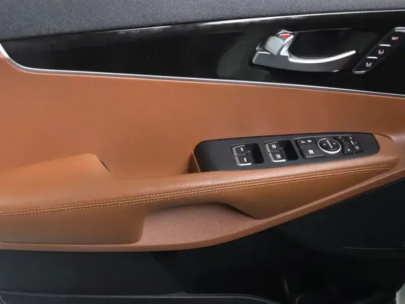 2017 Kia Sorento с пробегом 130 802 км