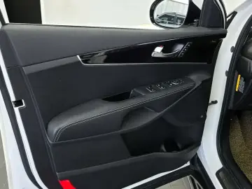 2020 Kia Sorento с пробегом 58 647 км