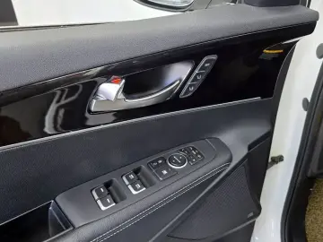2020 Kia Sorento с пробегом 58 647 км