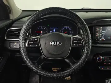 2019 Kia Sorento с пробегом 71 673 км