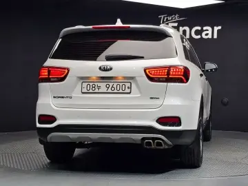 2018 Kia Sorento с пробегом 166 786 км