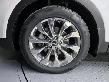 2018 Kia Sorento с пробегом 84 701 км