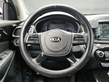 2018 Kia Sorento с пробегом 166 786 км