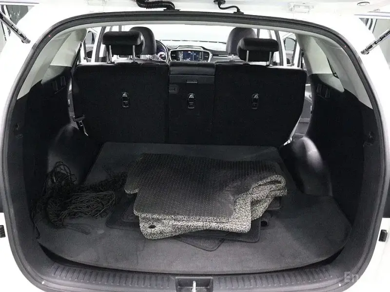 2018 Kia Sorento с пробегом 83 330 км