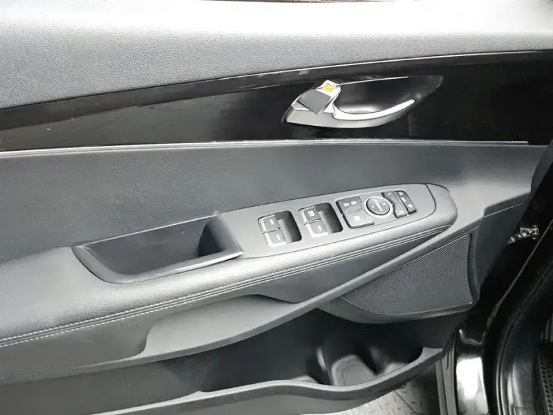 2018 Kia Sorento с пробегом 83 527 км