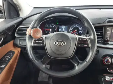 2017 Kia Sorento с пробегом 41 809 км