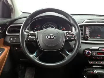 2017 Kia Sorento с пробегом 86 608 км