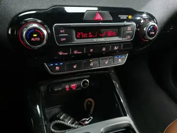 2017 Kia Sorento с пробегом 86 608 км
