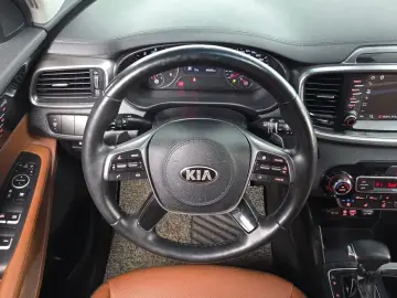 2018 Kia Sorento с пробегом 94 242 км